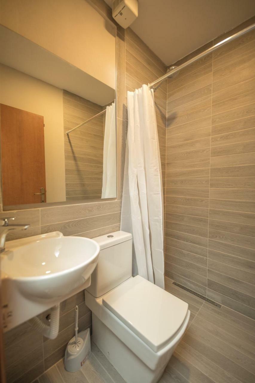 Mosaic Hostel *